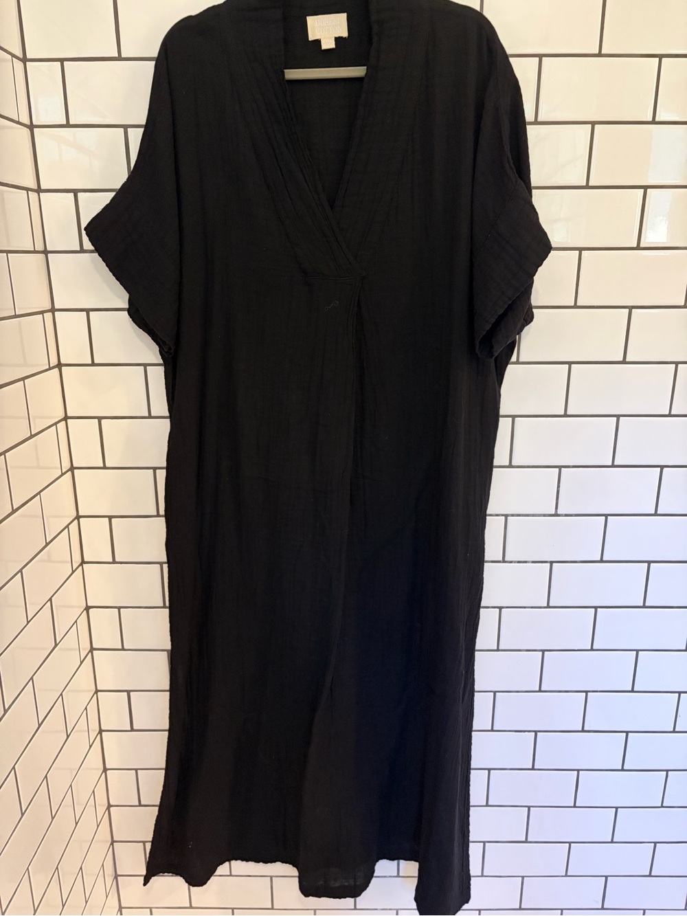 Honest Cotton Black Women's gauze V-Neck Maxi Dress with pockets